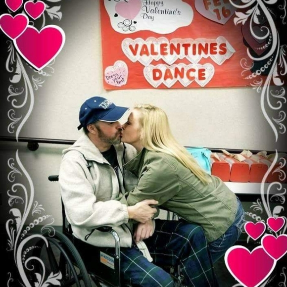 Meet your Posher, Hope - Picture 1 of 15